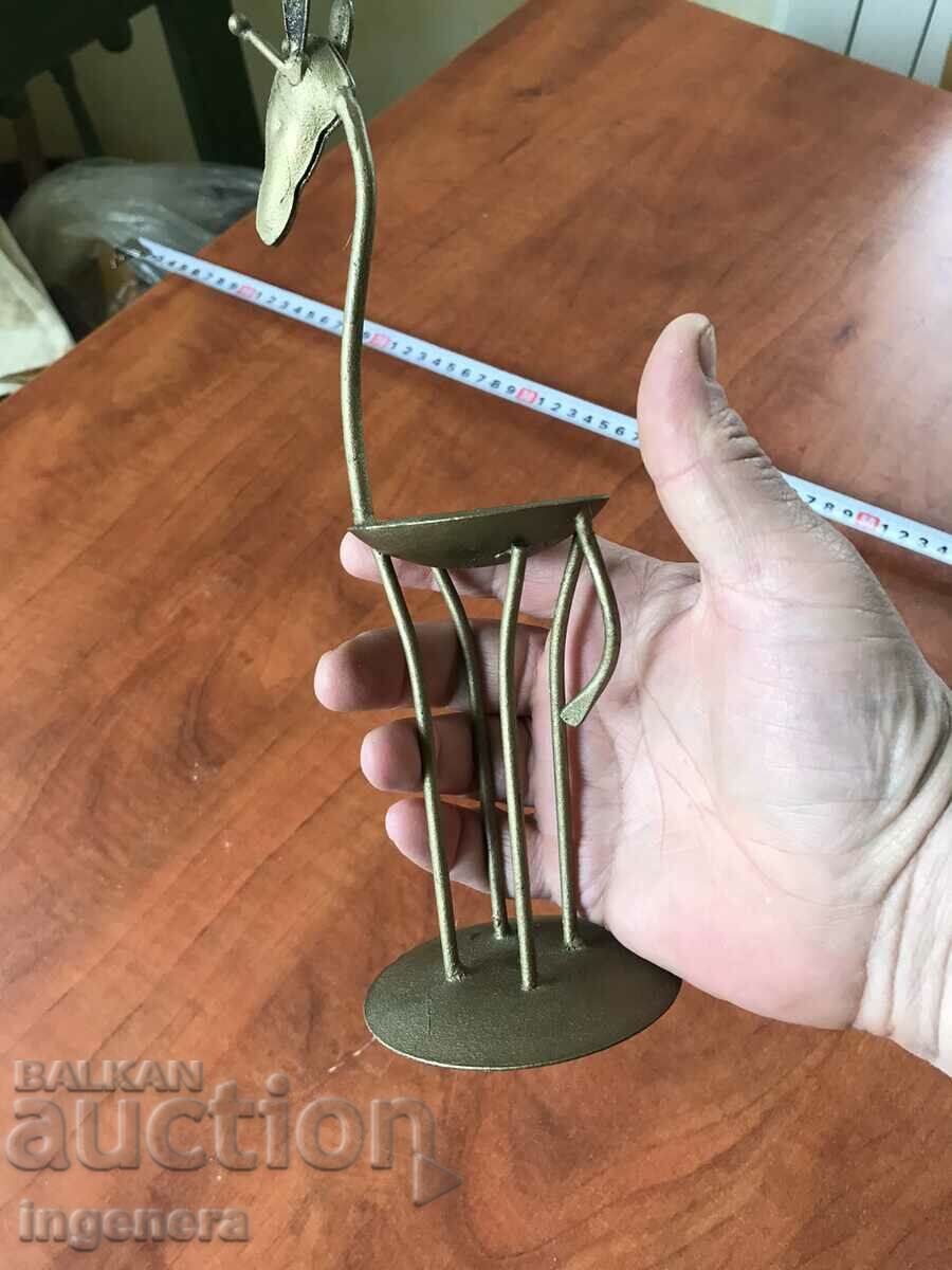 Licitație FIGURA SFENIC DECOR METAL