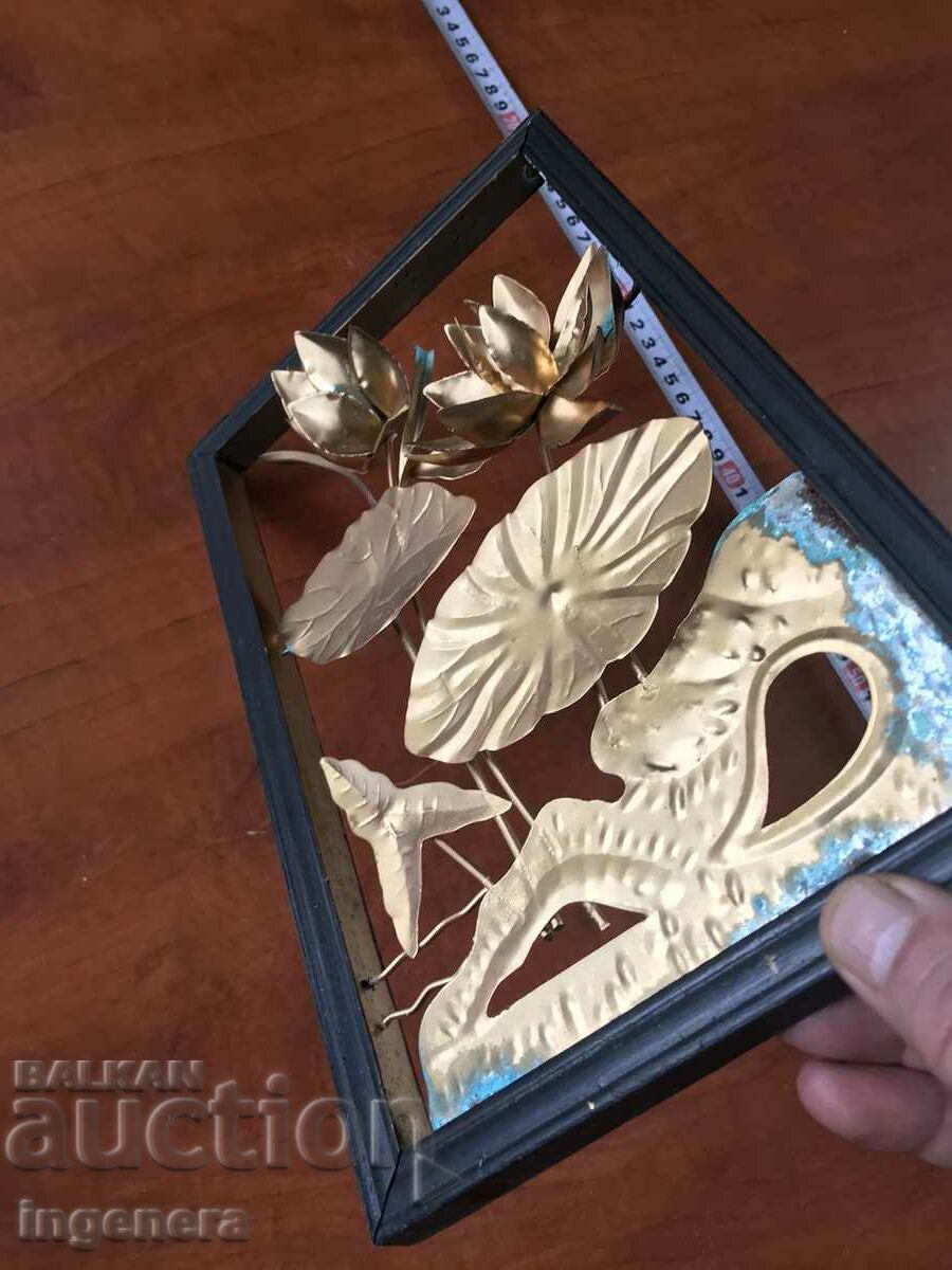 Delivery of BRASS WALL PANEL OPENLET FRAME NEW Delivery of BRASS WALL PANEL OPENLET FRAME NEW