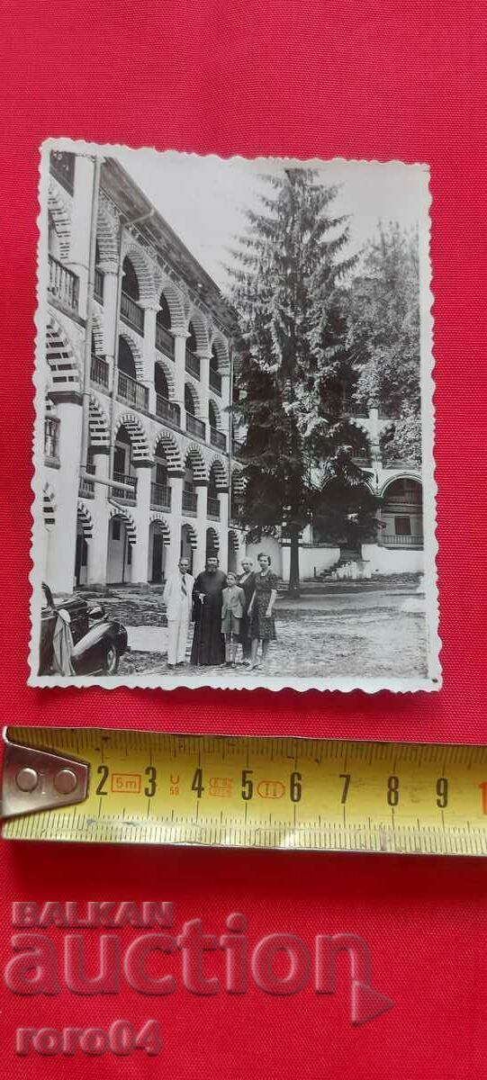 PRIEST - MONASTERY - RETRO CAR - 5 PRIEST - MONASTERY - RETRO CAR - 5