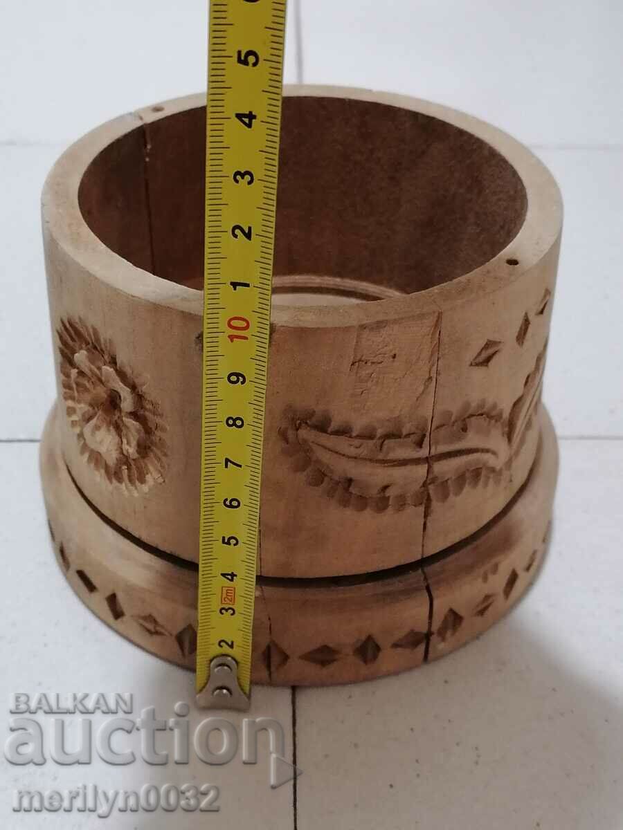 Trusa veche obiect din lemn cu sculptură în lemn primitivă - 5 Trusa veche obiect din lemn cu sculptură în lemn primitivă - 5