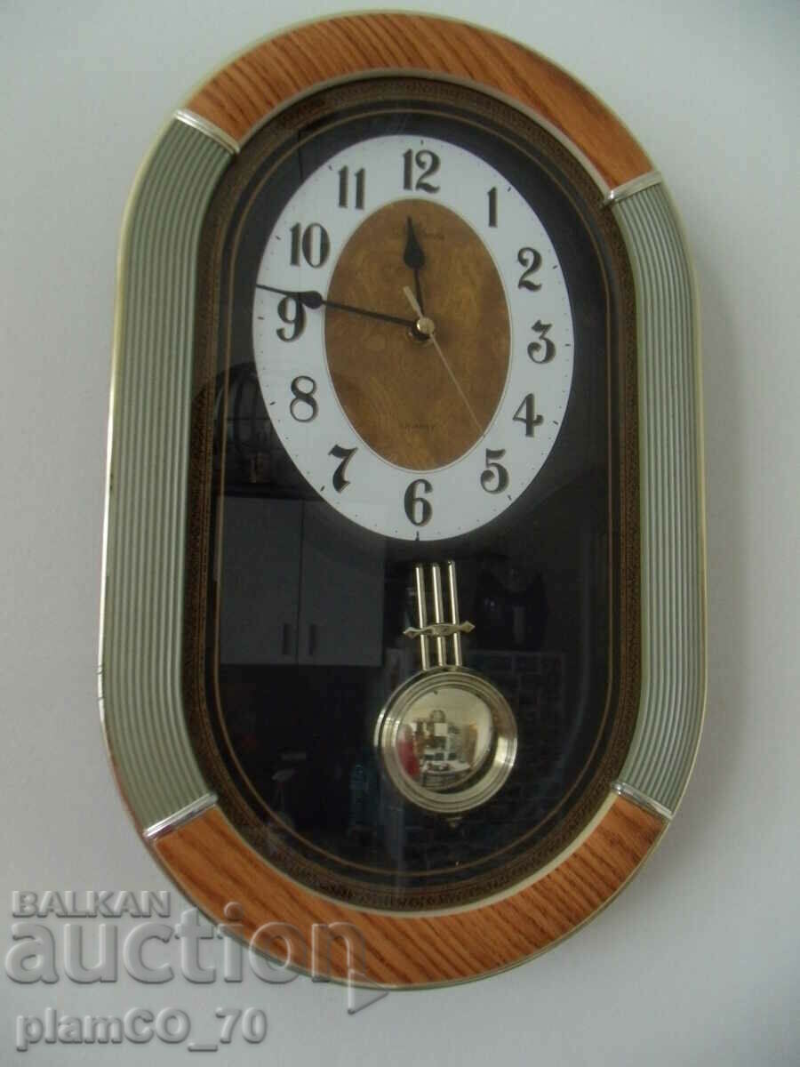 #*7487 Old Wall Clock - Atlanta with price 25.00 BGN | € 12.78 #*7487 Old Wall Clock - Atlanta with price 25.00 BGN | € 12.78