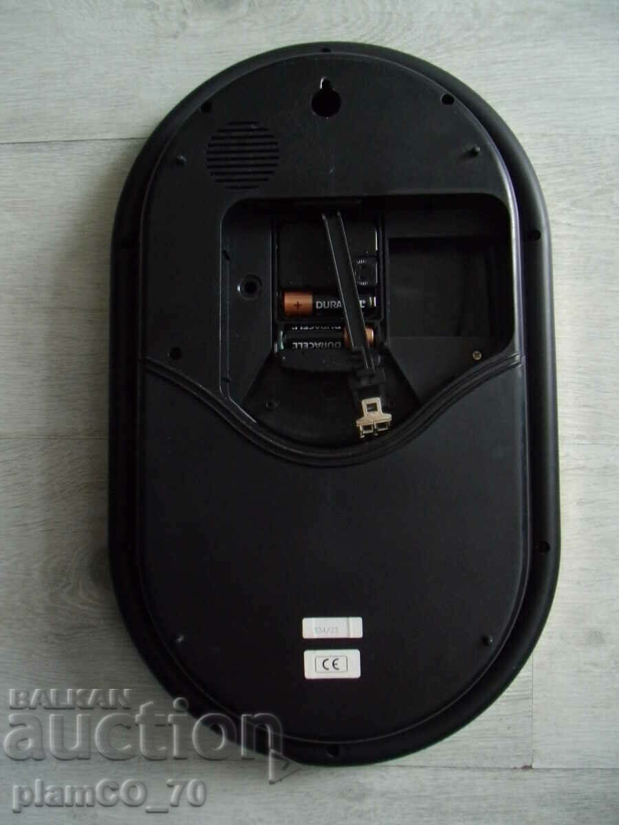 #*7487 Old Wall Clock - Atlanta - 5 #*7487 Old Wall Clock - Atlanta - 5