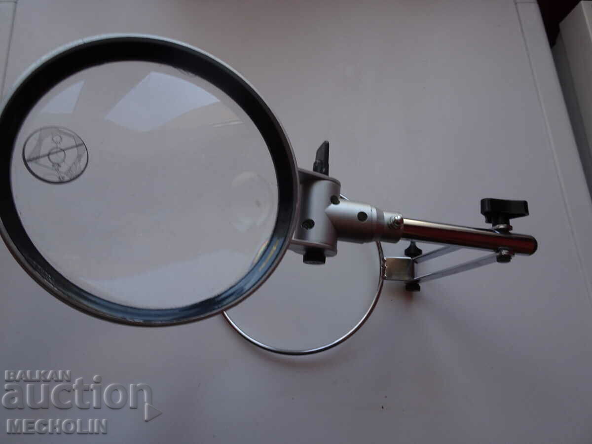 Delivery of ABS DESKTOP MAGNIFYER Delivery of ABS DESKTOP MAGNIFYER