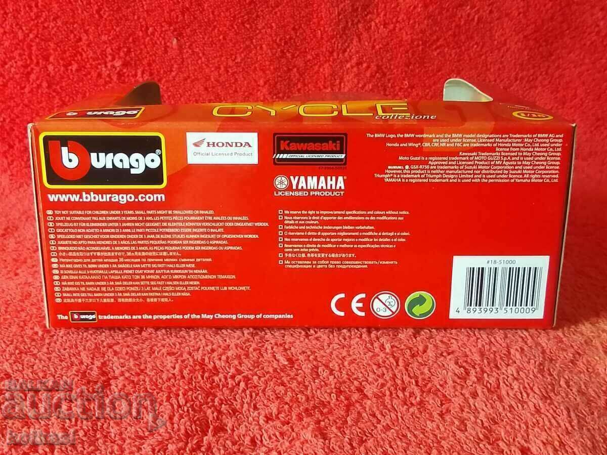 Delivery of Old burago model YAMAHA Road Star 1/18 motor in box Delivery of Old burago model YAMAHA Road Star 1/18 motor in box