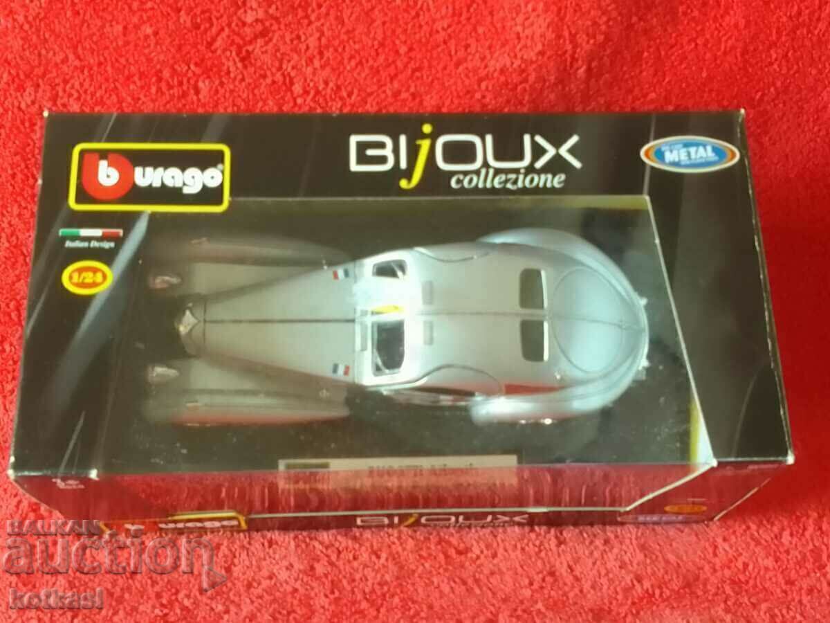 Auction  Old model car burago BUGATTI Atlantic 1/24 in box