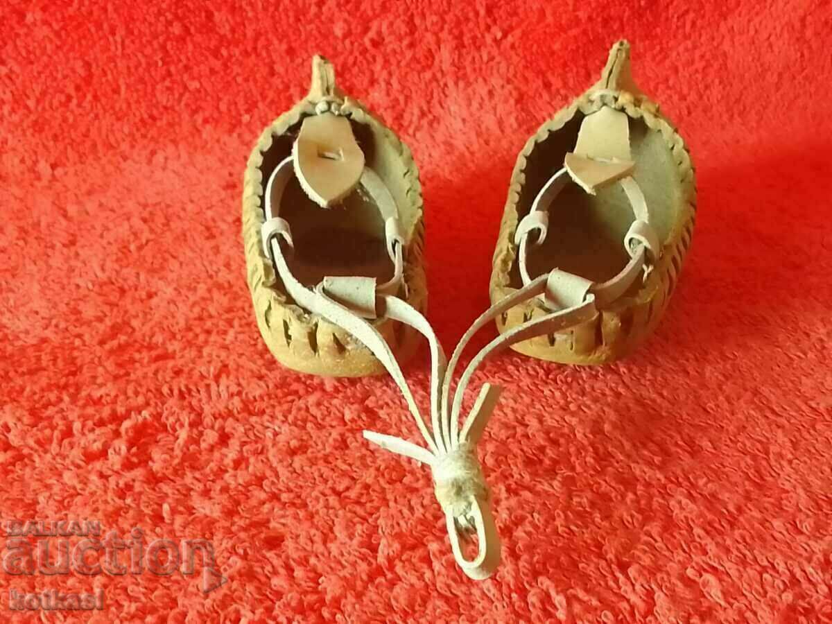 Old miniature leather Tservuli - 6 Old miniature leather Tservuli - 6