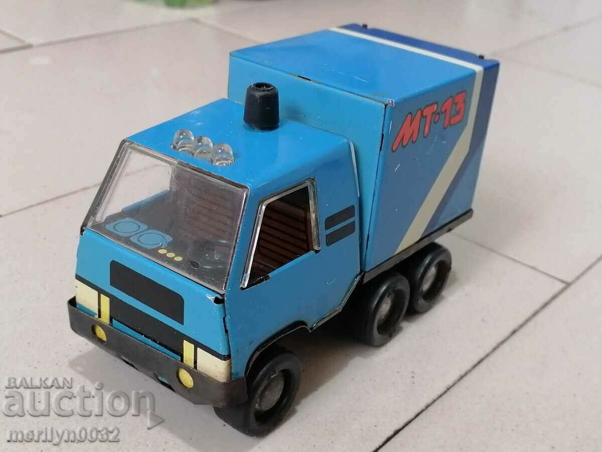 Δημοπρασία Παιδικό τσίγκινο φορτηγό από τη Σοβιετική Ένωση Δημοπρασία Παιδικό τσίγκινο φορτηγό από τη Σοβιετική Ένωση