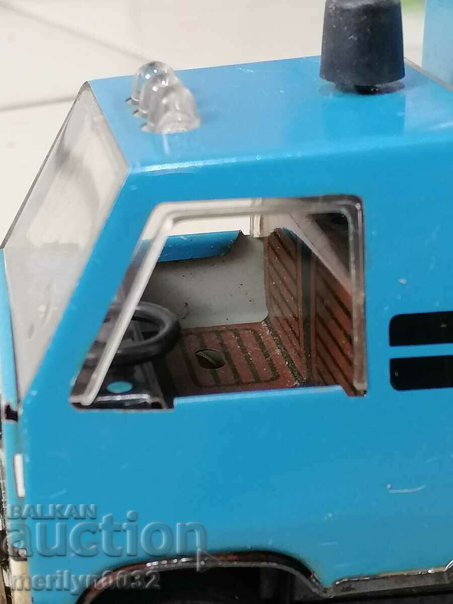 Παιδικό τσίγκινο φορτηγό από τη Σοβιετική Ένωση - 7 Παιδικό τσίγκινο φορτηγό από τη Σοβιετική Ένωση - 7