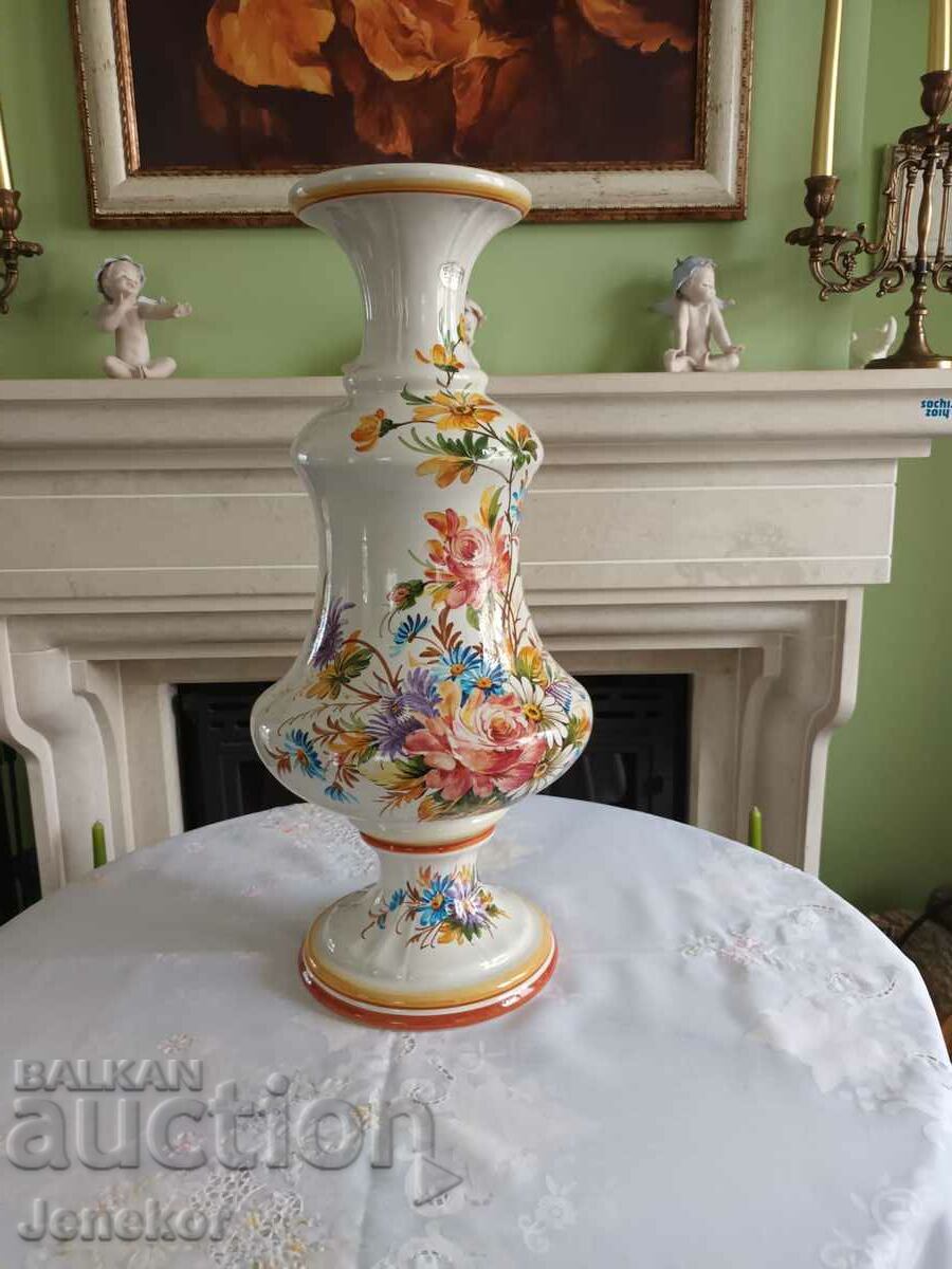 Large porcelain vase.