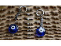 Two pieces of key ring - Cat's eye, new