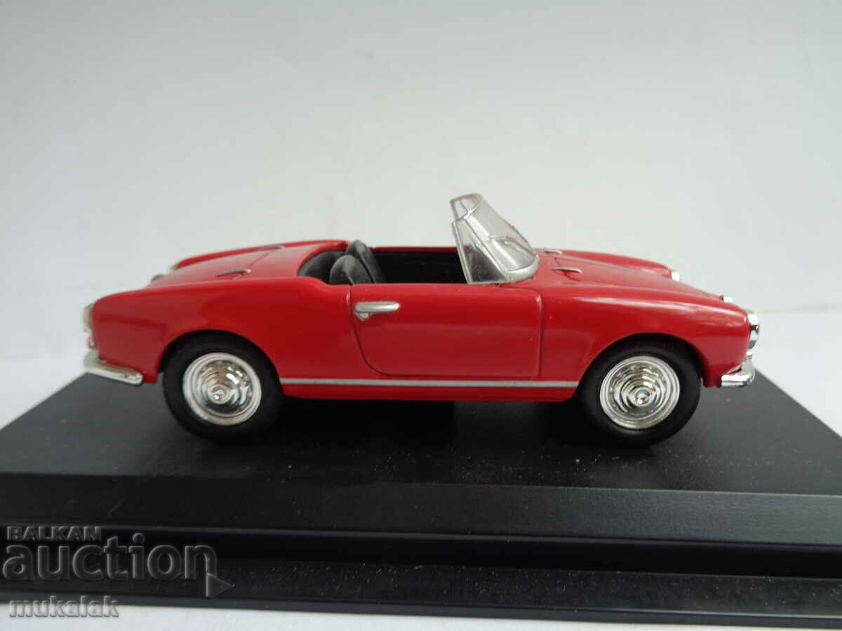 Auction 1:43 ALFA ROMEO GIULIETTA CAR TOY MODEL Auction 1:43 ALFA ROMEO GIULIETTA CAR TOY MODEL