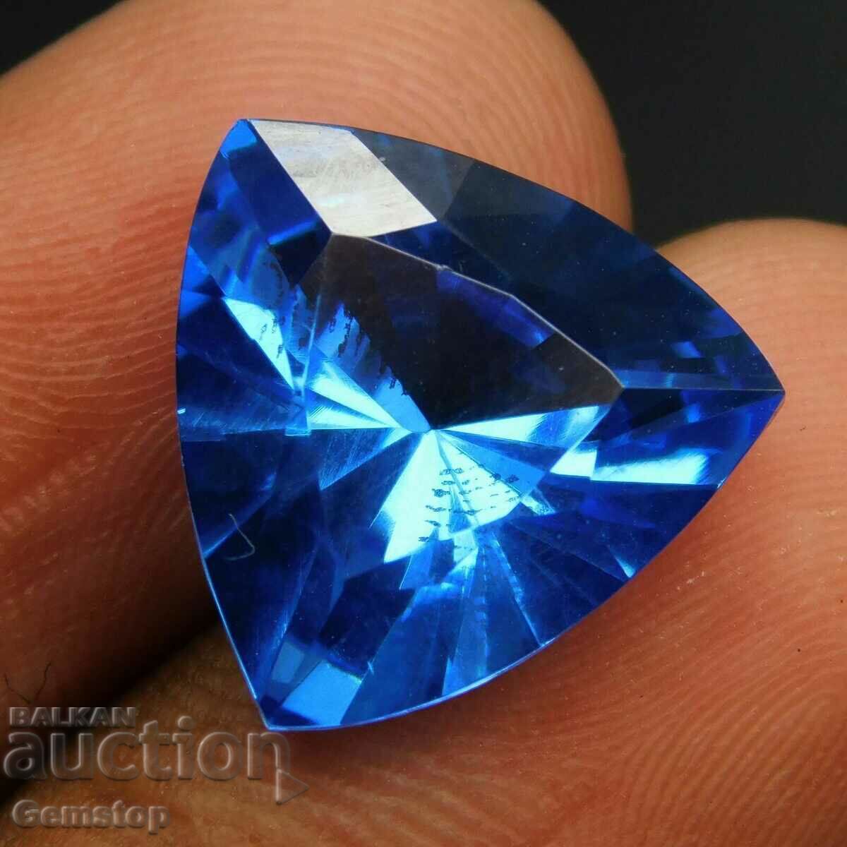 BZC! 9.85 carat natural sapphire trillion cert.GGL from 1st!