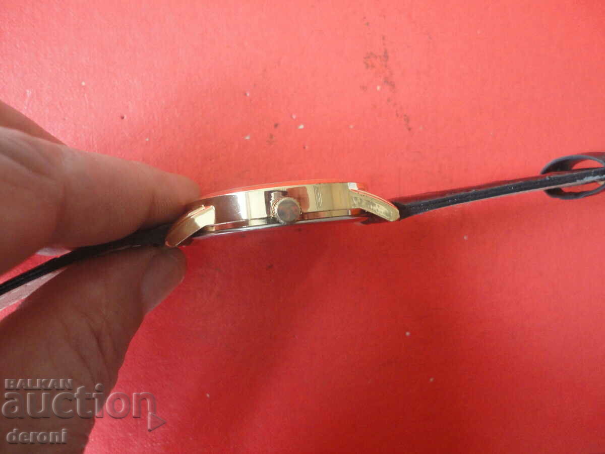 Delivery of Pierre Cardin 2 watch Delivery of Pierre Cardin 2 watch