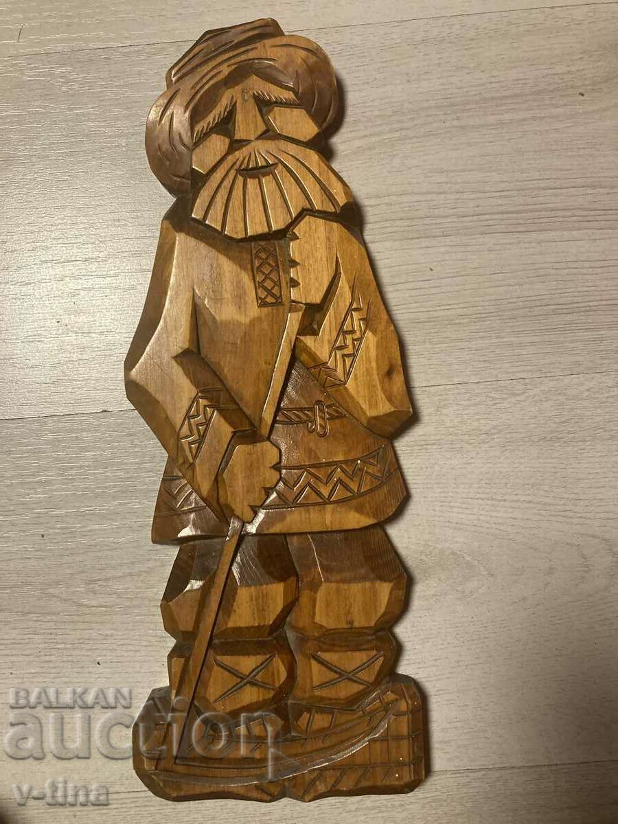 sculptură în lemn figură cioban