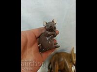 Collectible Beswick Mouse Porcelain Figurine