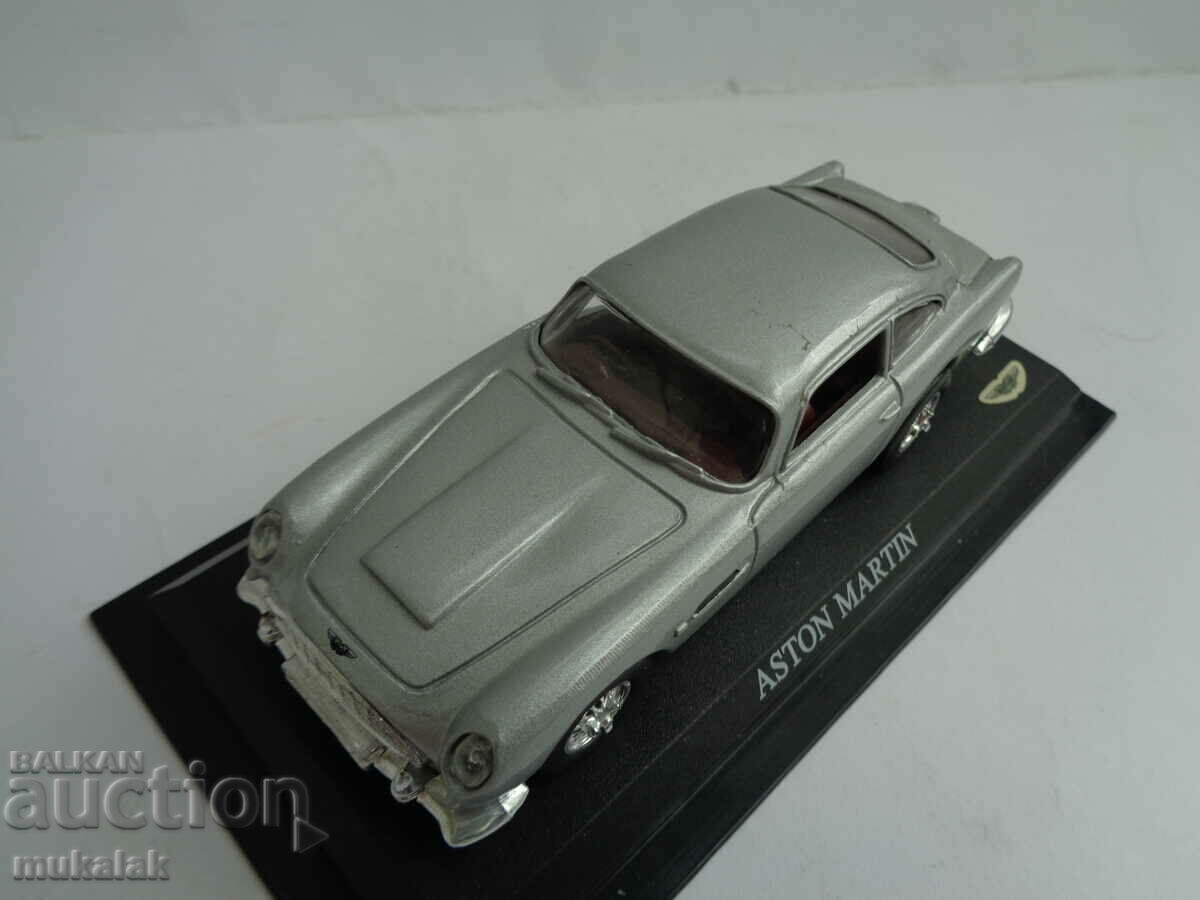 1:43 ASTON MARTIN STROLLER TOY MODEL - 5 1:43 ASTON MARTIN STROLLER TOY MODEL - 5