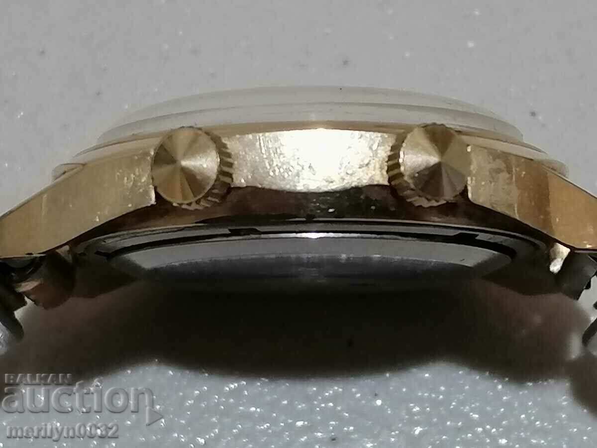 Delivery of Flight wristwatch with gold plating, 5 microseconds, NOT WORKING Delivery of Flight wristwatch with gold plating, 5 microseconds, NOT WORKING