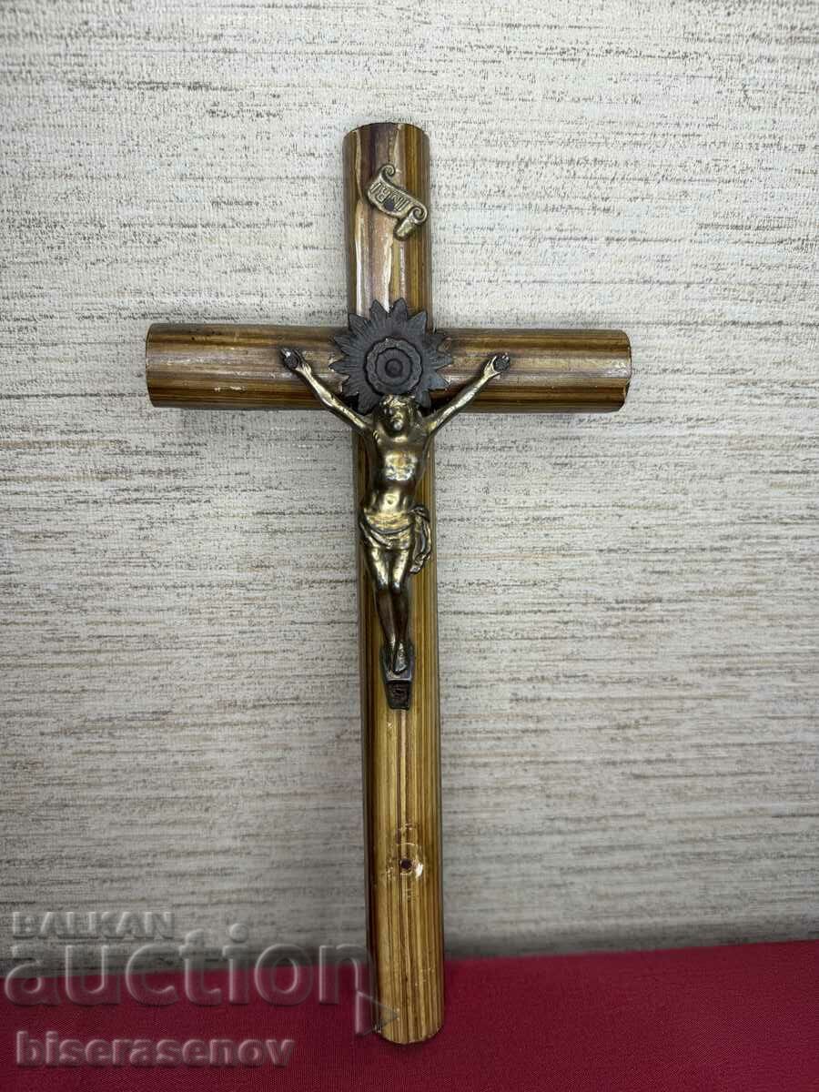 Relief cross for wall