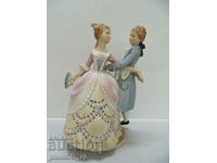 No.*7490 old porcelain figure - musical / with lantern