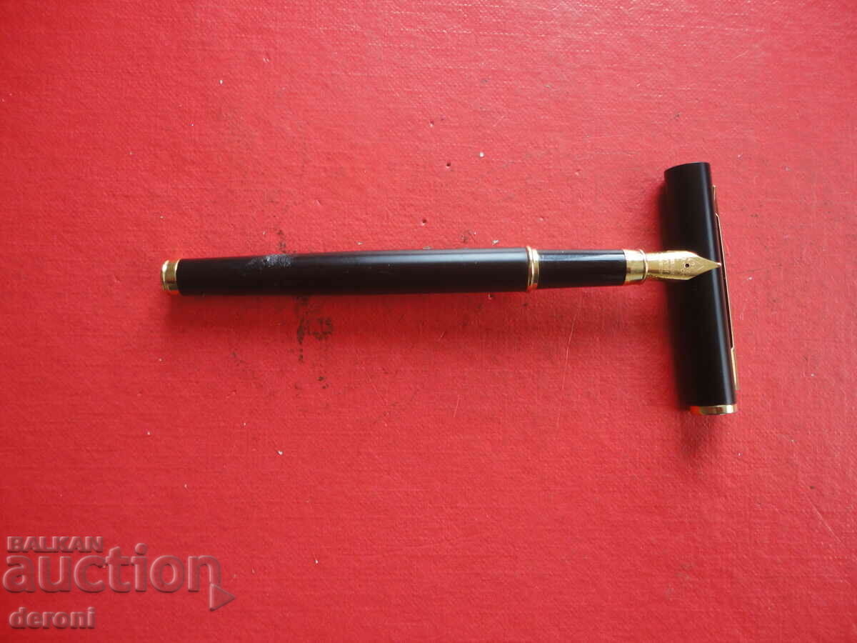 Pix german grozav 11 cu preț 25.00 BGN | € 12.78