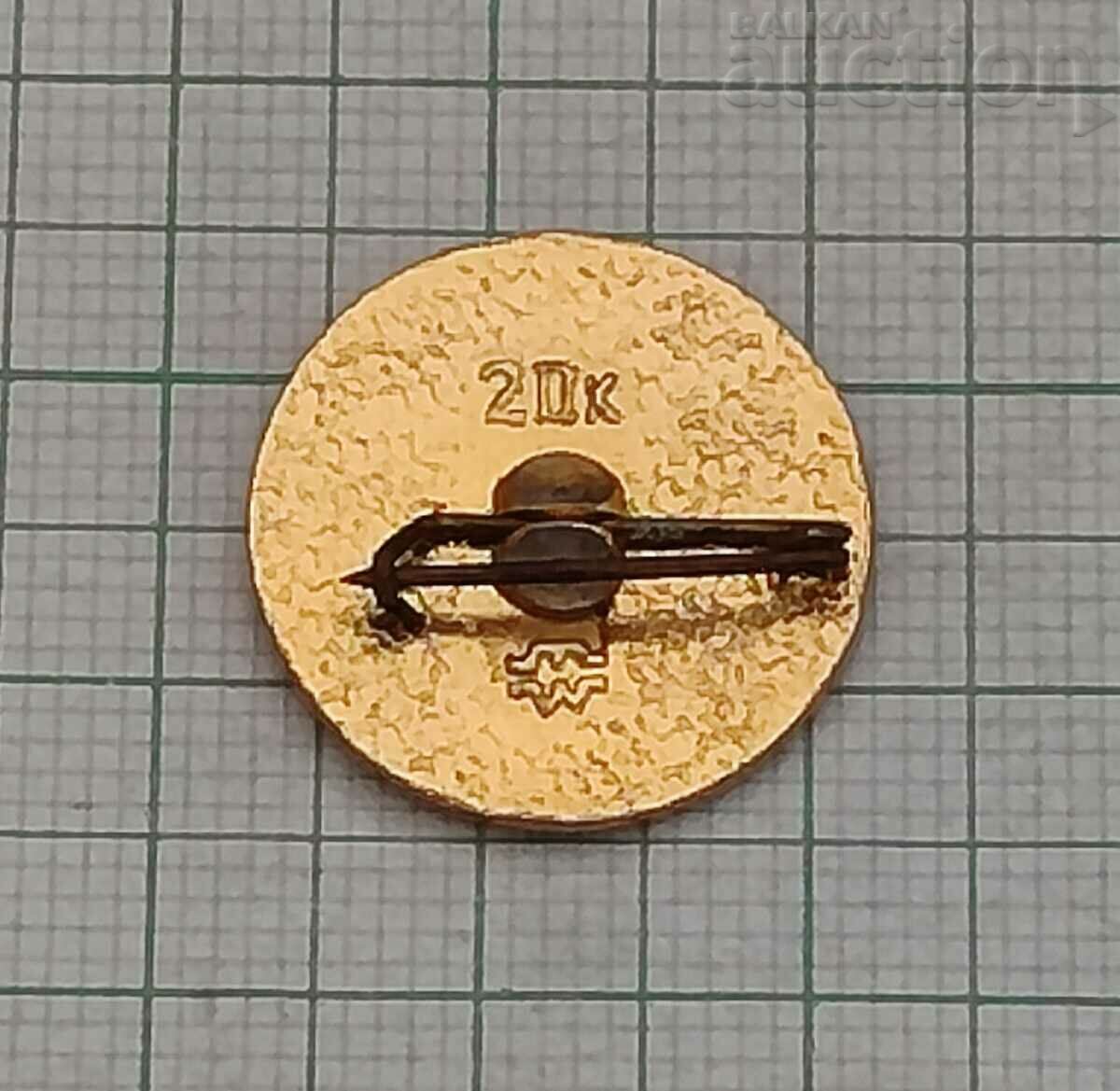 SCHOOL 4TH CLASS USSR BADGE with price 1.00 BGN | € 0.51 SCHOOL 4TH CLASS USSR BADGE with price 1.00 BGN | € 0.51