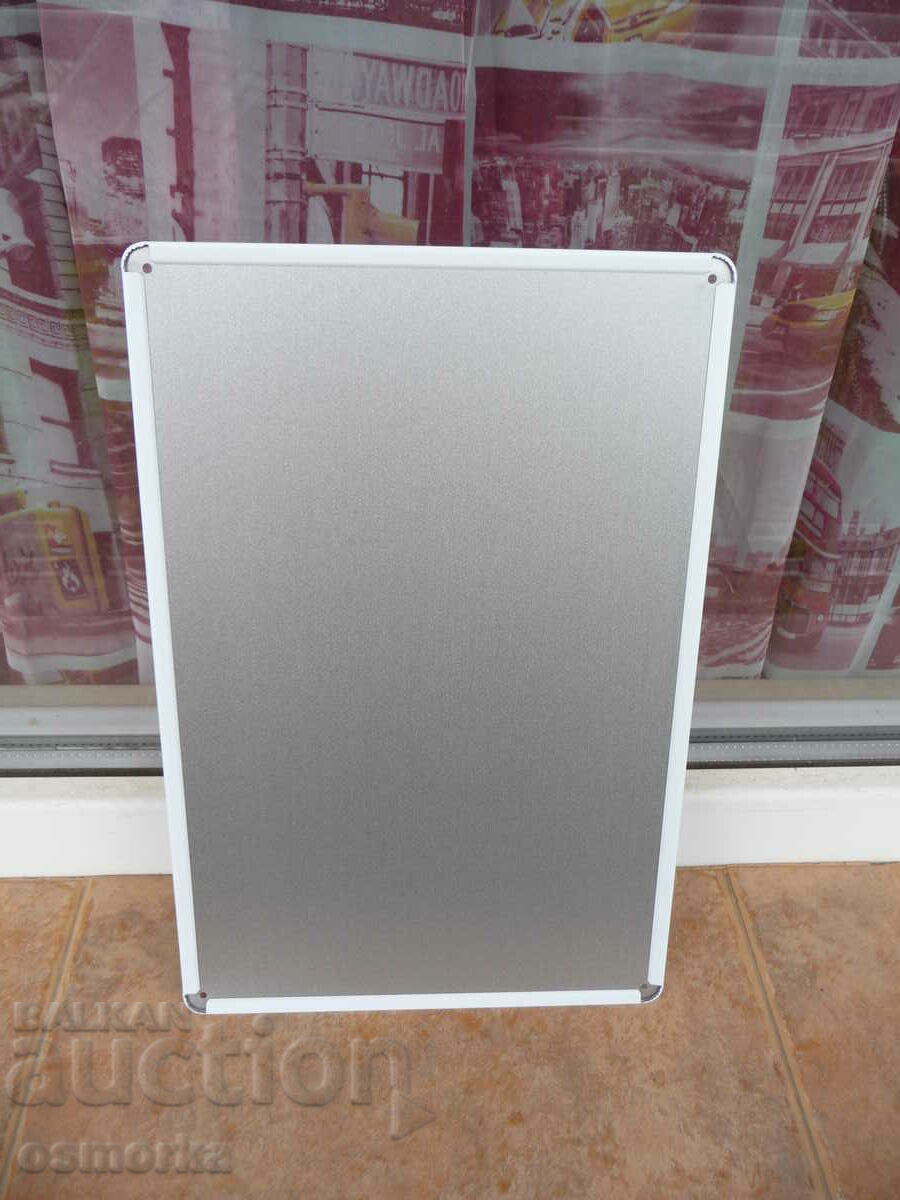 Auction  Metal sign music shows feelings emotions nice music