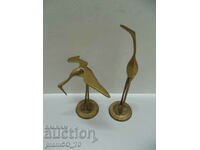Nr.*7491 două figurine vechi din metal / alamă - păsări