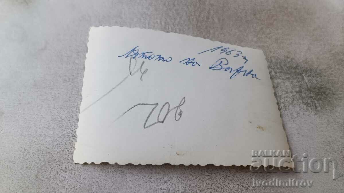 Photo Varna Youth and girls on the beach 1963 with price 1.65 BGN | € 0.84 Photo Varna Youth and girls on the beach 1963 with price 1.65 BGN | € 0.84