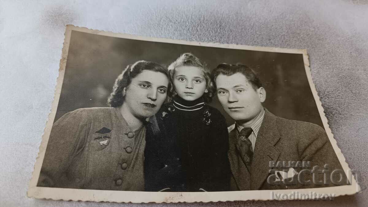 Φωτογραφία Kazanlak Άνδρας Γυναίκα και μικρό κορίτσι 1942