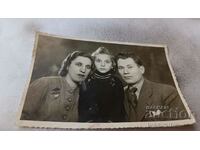 Photo Kazanlak Man Woman and Little Girl 1942