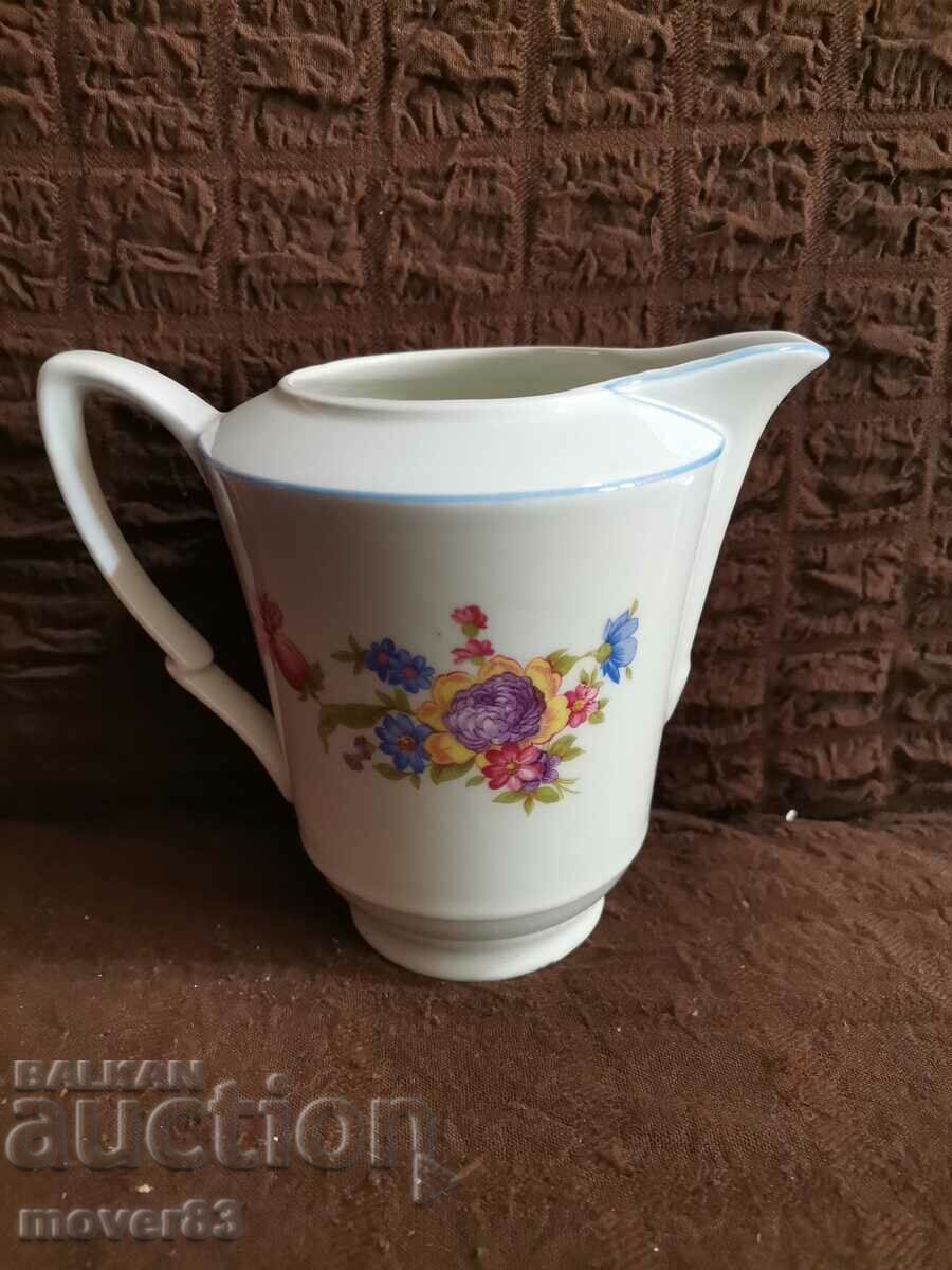 Milk jug. Porcelain. Germany