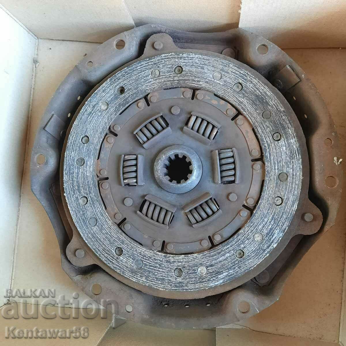 Clutch kit for Moskvich 412