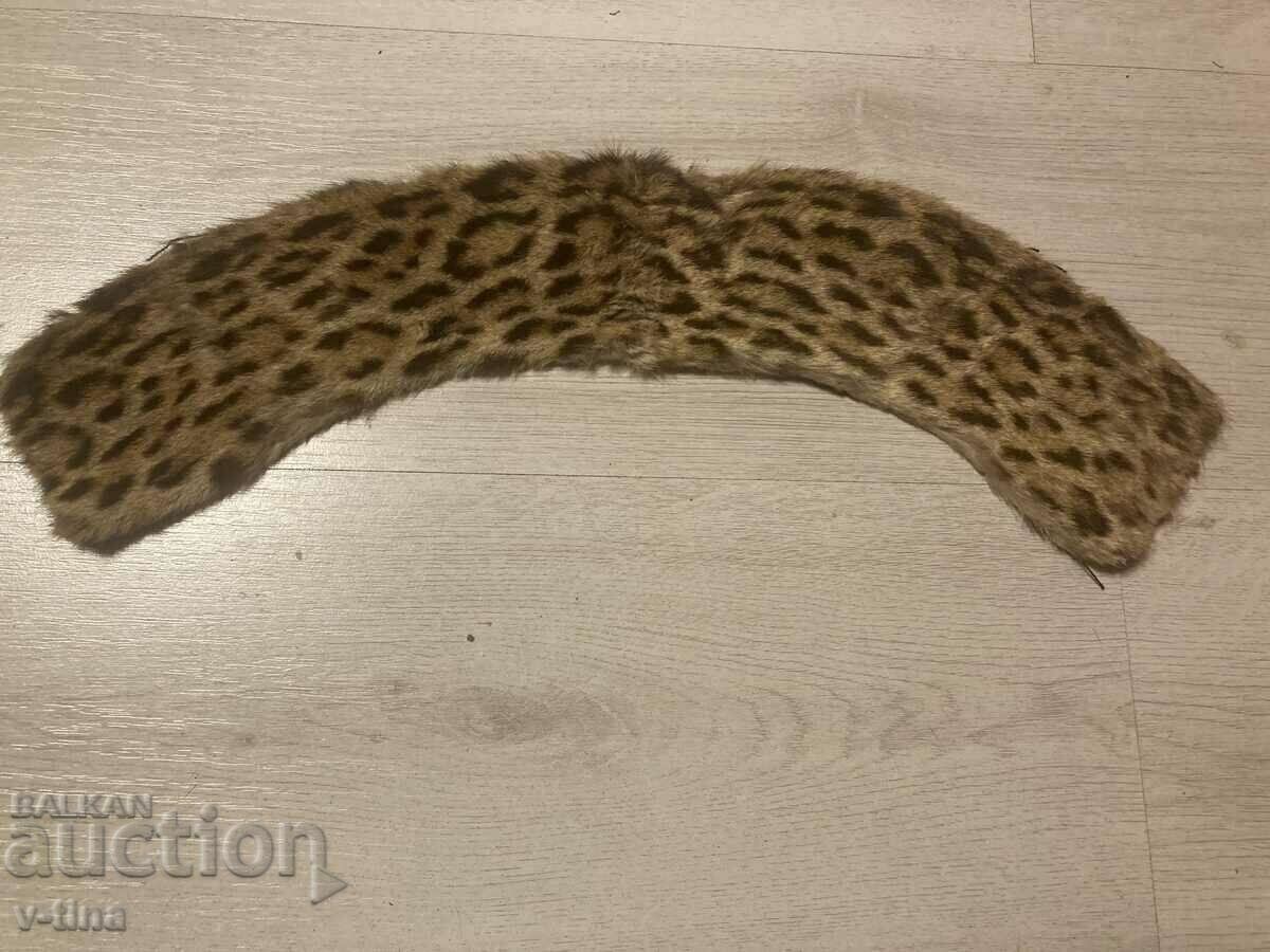 Γιακάς ρούχων από φυσικό γούνινο δέρμα Leopard exotica