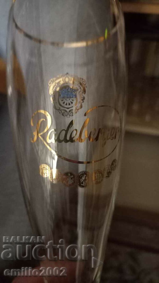 Аукцион Колекционерска чаша за бира Radeberger