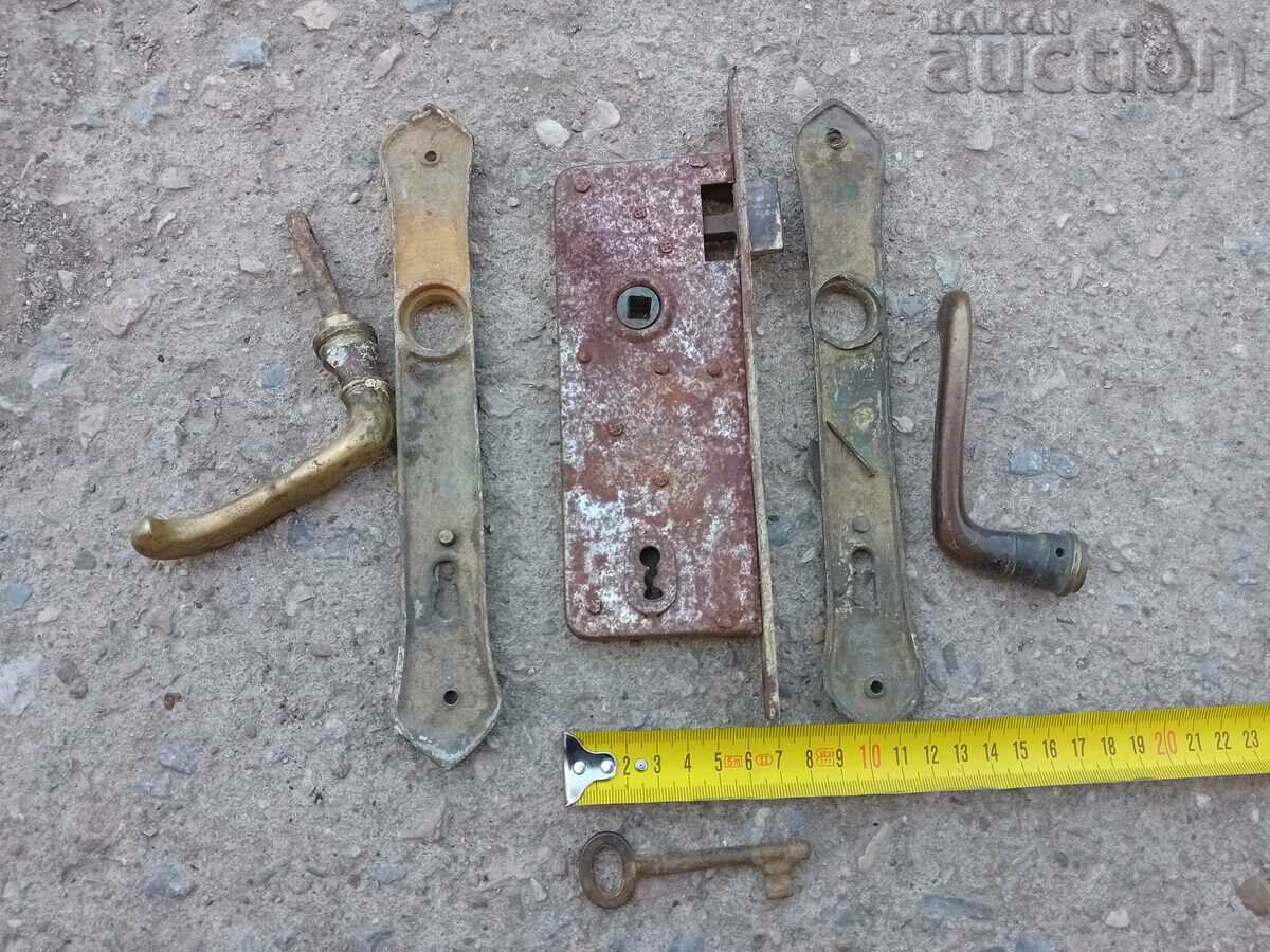 Κλειδαριά αντίκα πόλης με μπρούτζινο κλειδί - 7 Κλειδαριά αντίκα πόλης με μπρούτζινο κλειδί - 7