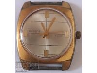 позлатен часовник восток-vostok