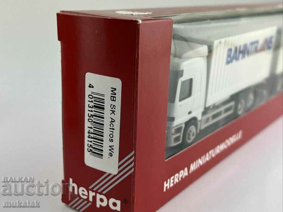 HERPA 1:87 H0 MERCEDES BENZ ACTROS MODEL TROLLEY TRUCK with price 35.00 BGN | € 17.90 HERPA 1:87 H0 MERCEDES BENZ ACTROS MODEL TROLLEY TRUCK with price 35.00 BGN | € 17.90