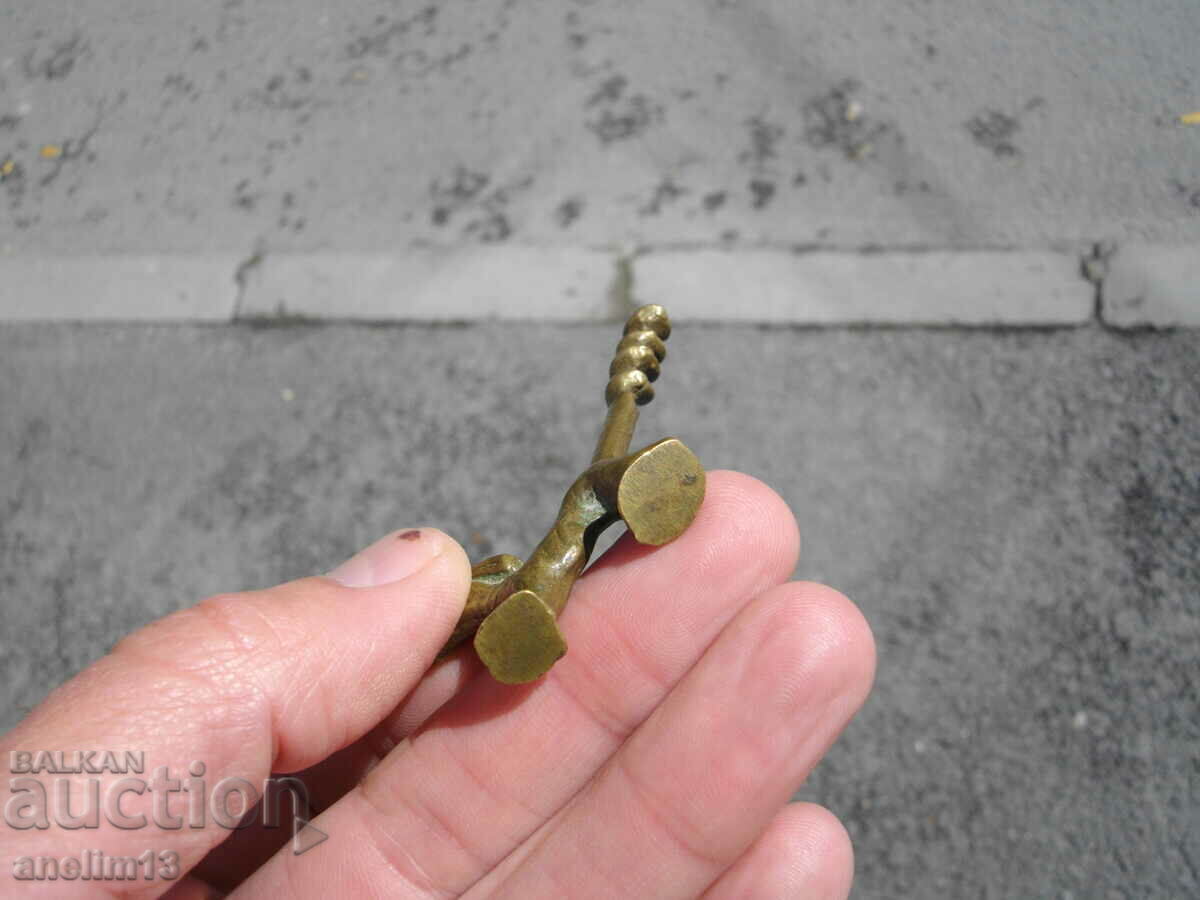 COLLECTIBLE BRONZE CORK CORK DOG - 5 COLLECTIBLE BRONZE CORK CORK DOG - 5