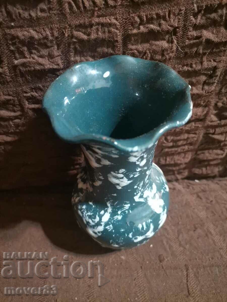 Ceramic vase. with price 0.79 BGN | € 0.40