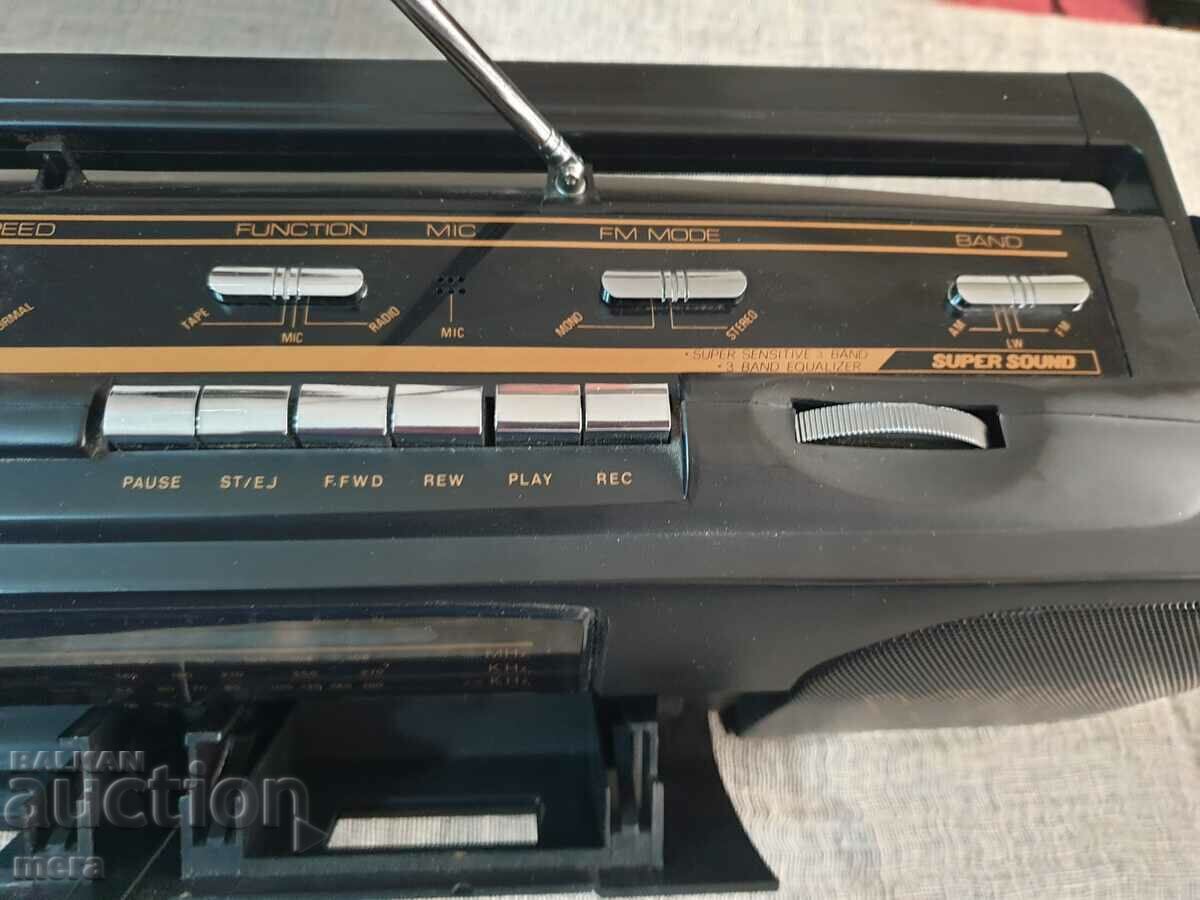 Retro two-cassette radio cassette player - 7 Retro two-cassette radio cassette player - 7