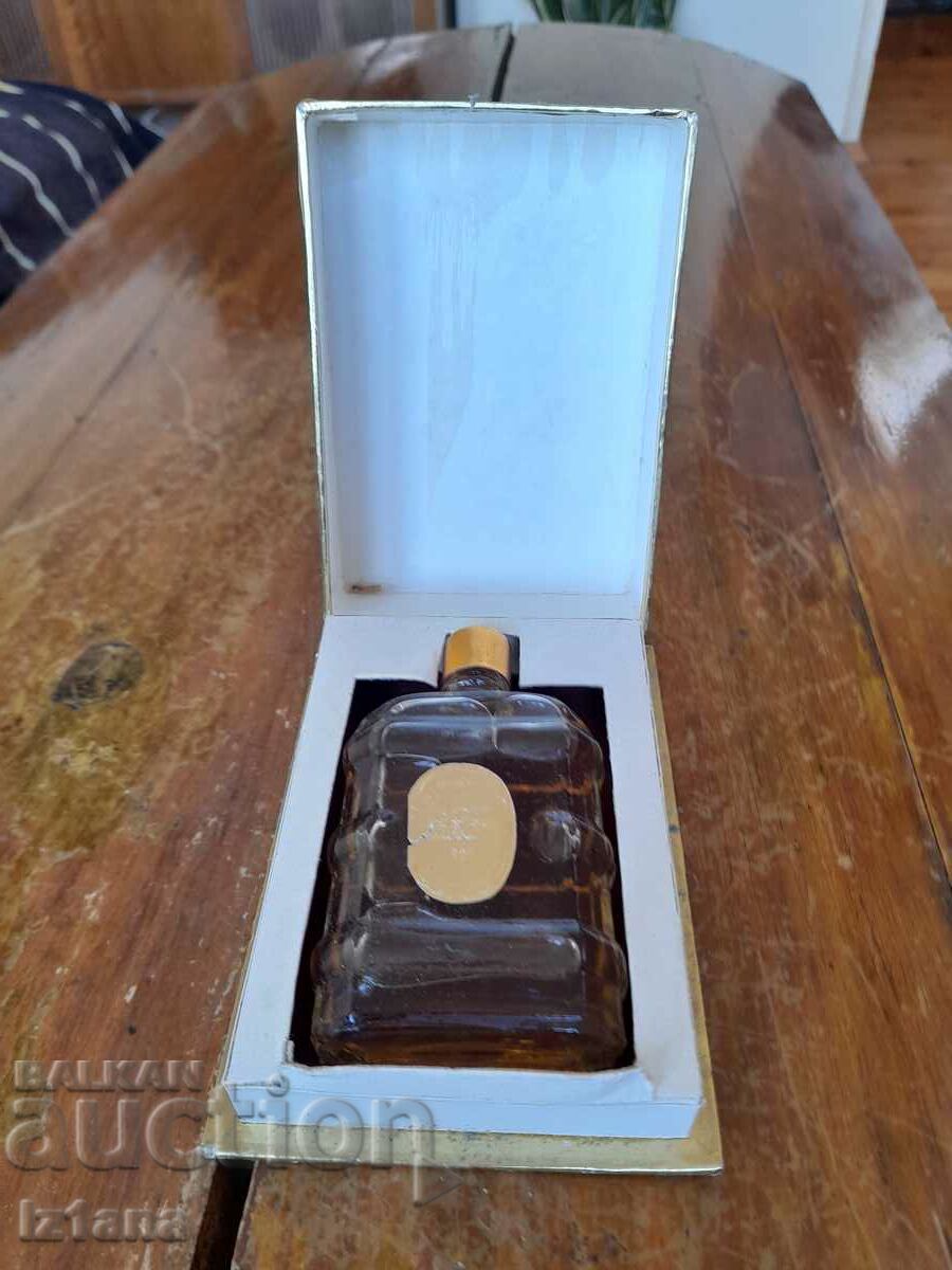 Old perfume BON CHANCE with price 47.00 BGN | € 24.03