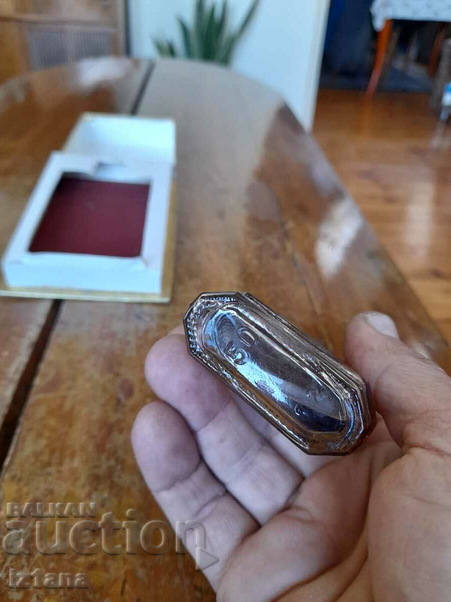 Old perfume BON CHANCE - 5