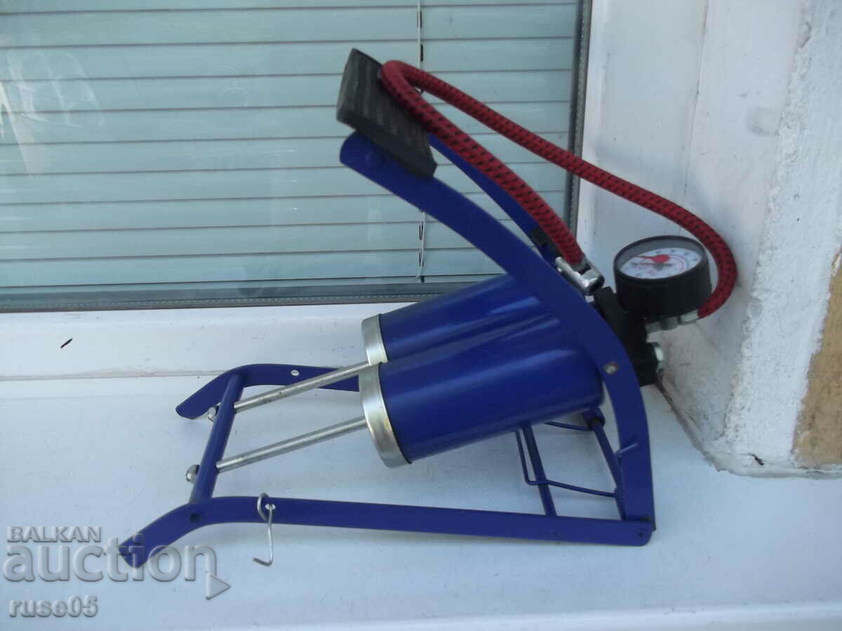 Delivery of "AUTO PRACTIC" foot pump with two cylinders 120 mm Delivery of "AUTO PRACTIC" foot pump with two cylinders 120 mm