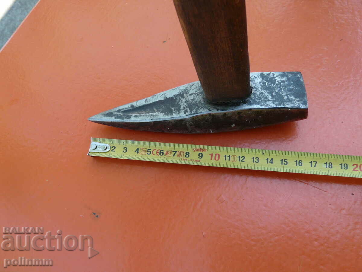 Auction  Old forged mason's hammer - 261