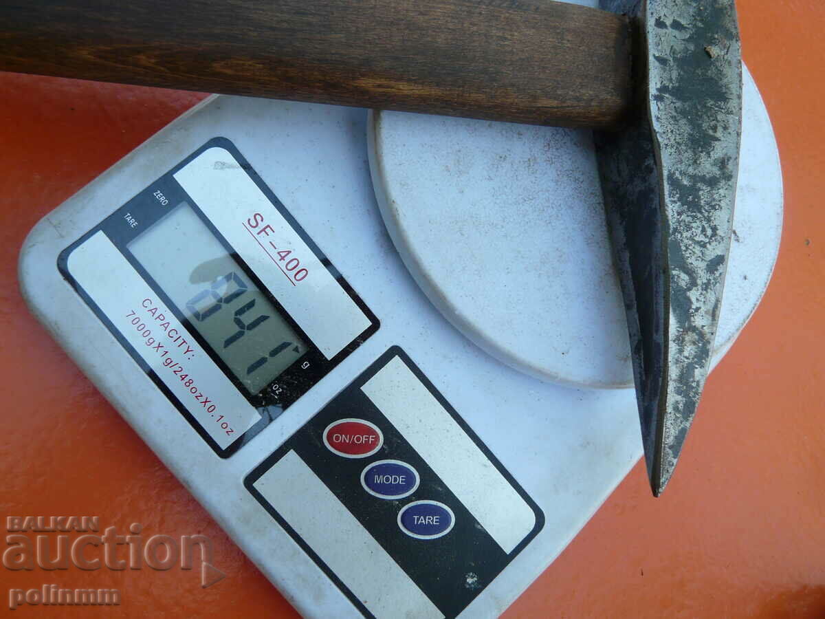 Old forged mason's hammer - 261 - 6