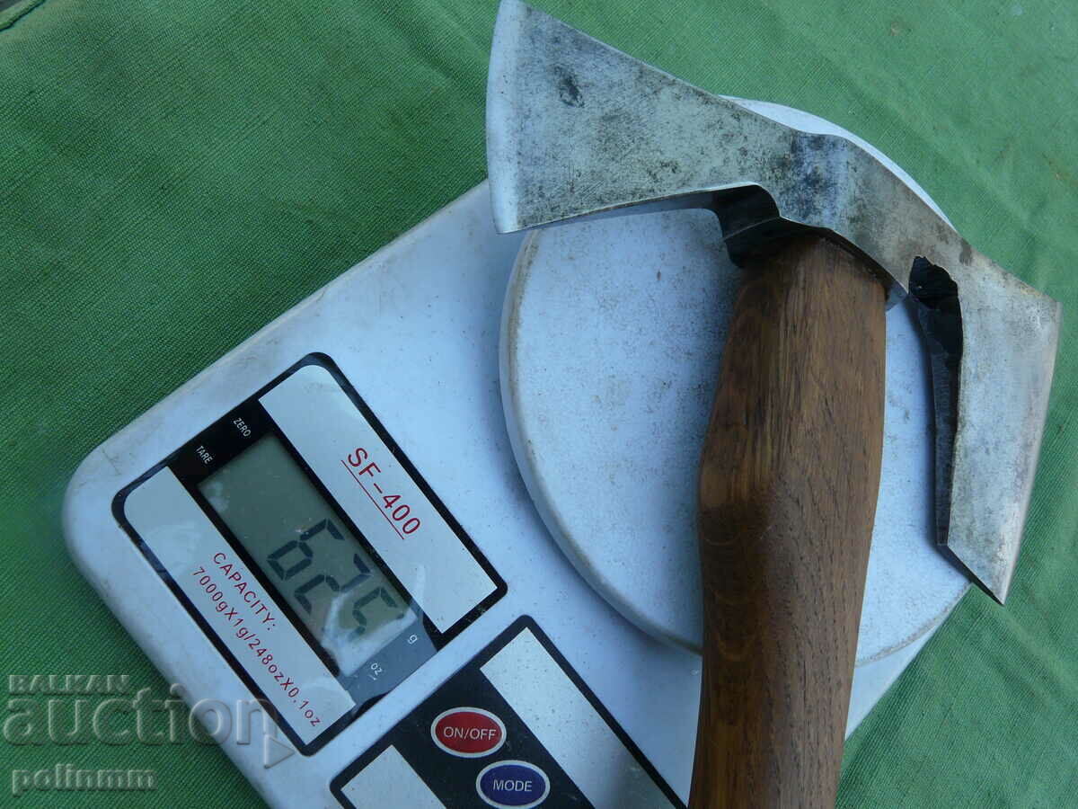 Παράδοση Δικέφαλο τσεκούρι - 482 Παράδοση Δικέφαλο τσεκούρι - 482