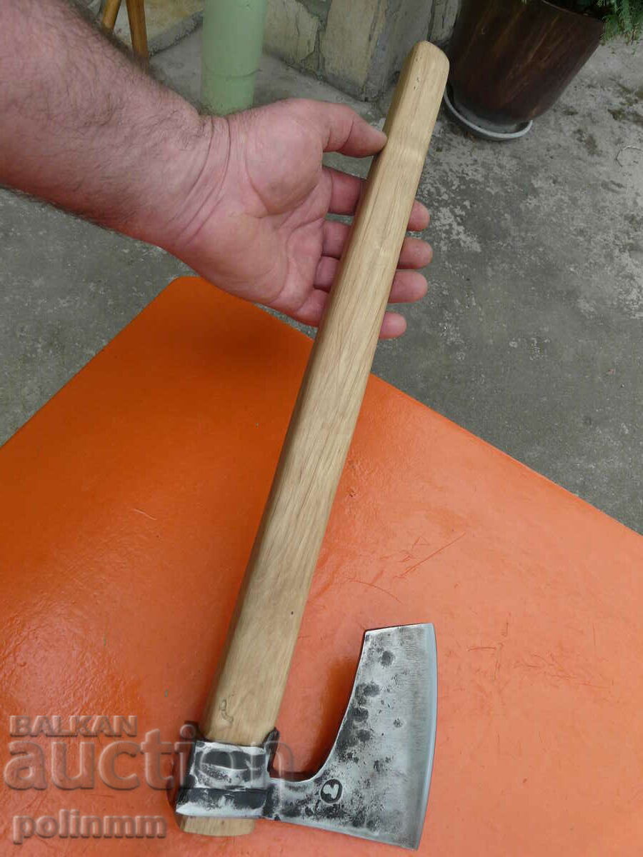Auction Bulgarian army hatchet - 483 Auction Bulgarian army hatchet - 483