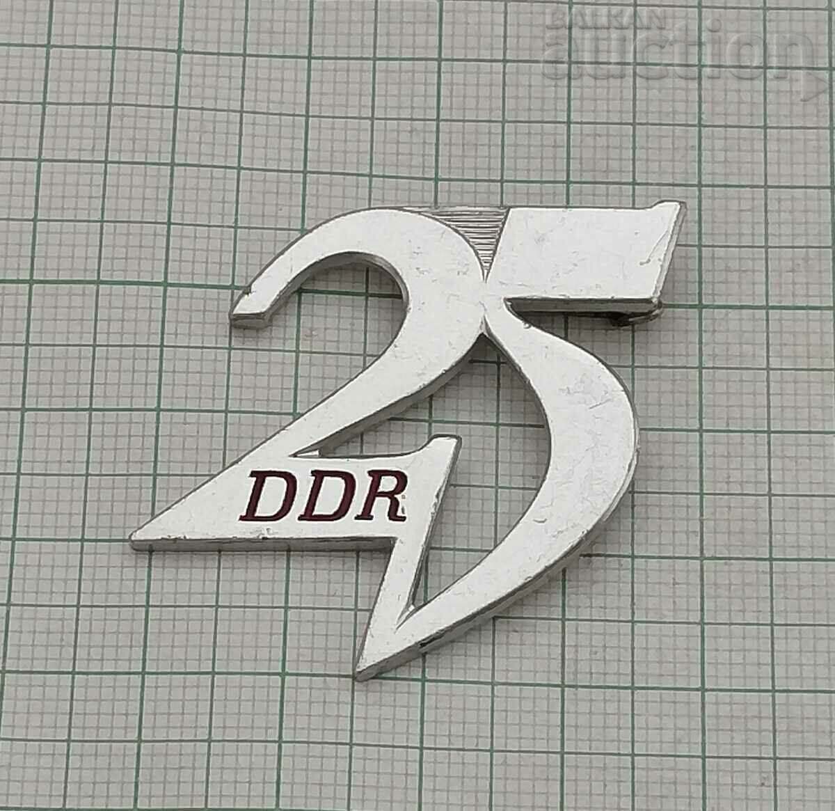 GDR GERMANY 25 BADGE 1970