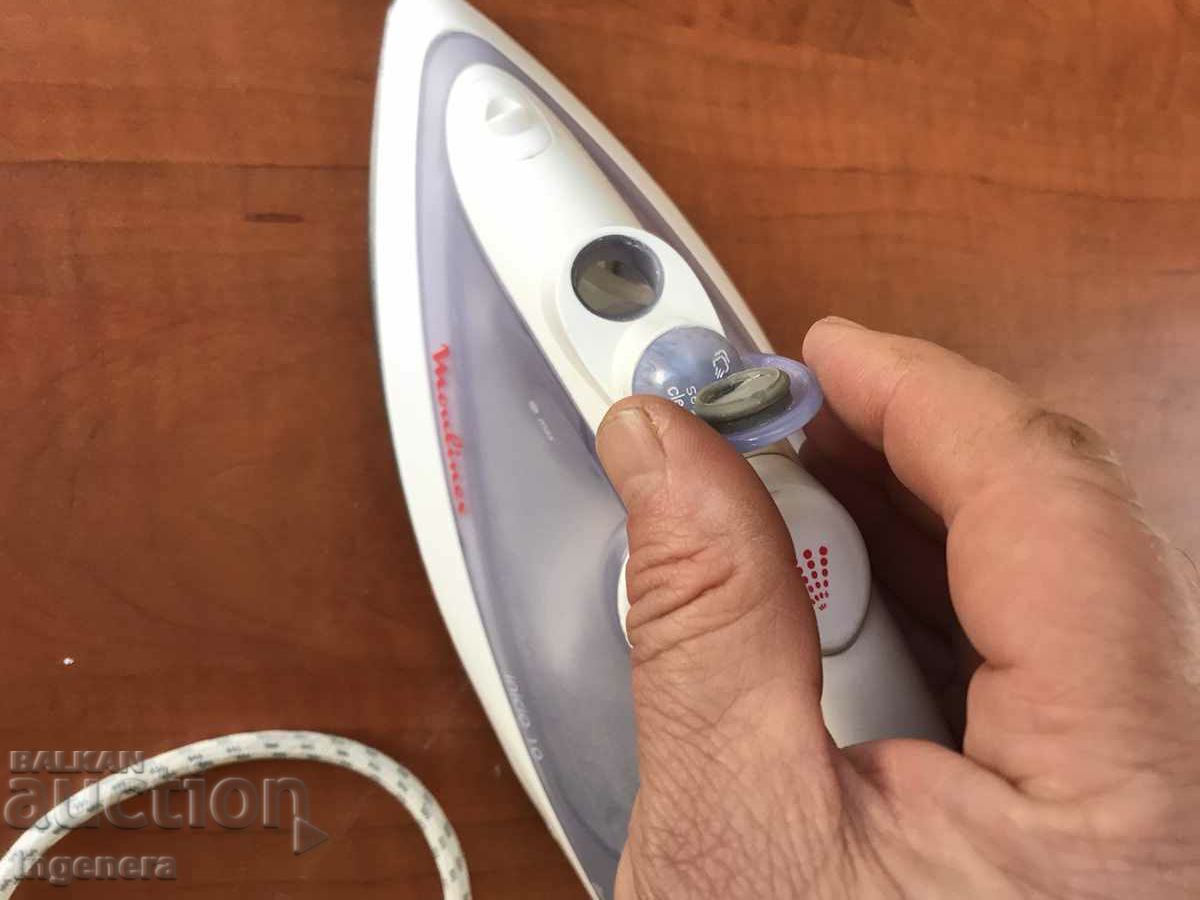 ELECTRIC IRON WORKS ALMOST NEW - 6 ELECTRIC IRON WORKS ALMOST NEW - 6