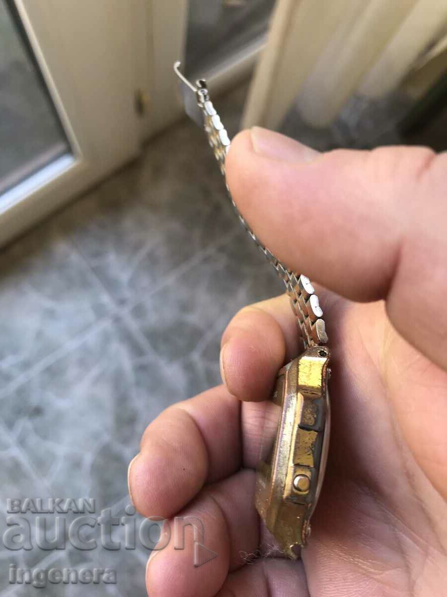 Доставка на ЧАСОВНИК ЕЛЕКТРОНЕН РЪЧЕН РЕТРО РАБОТИ Доставка на ЧАСОВНИК ЕЛЕКТРОНЕН РЪЧЕН РЕТРО РАБОТИ